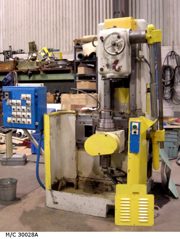 Photo 1 - EXTERNAL OR INTERNAL, 10� maximum diameter, 9� maximum face, 4 D.P., 10 to 80 teeth, power clamping, built 1980, rebuilt 1998 (30028) 